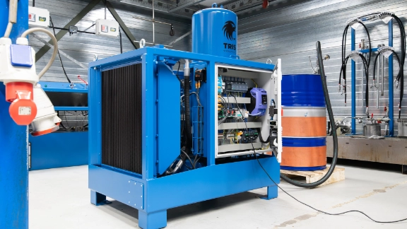 Oil filter systems by TRIS with OAC oil-air cooler from KTR Oil filter systems by TRIS with OAC oil-air cooler from KTR